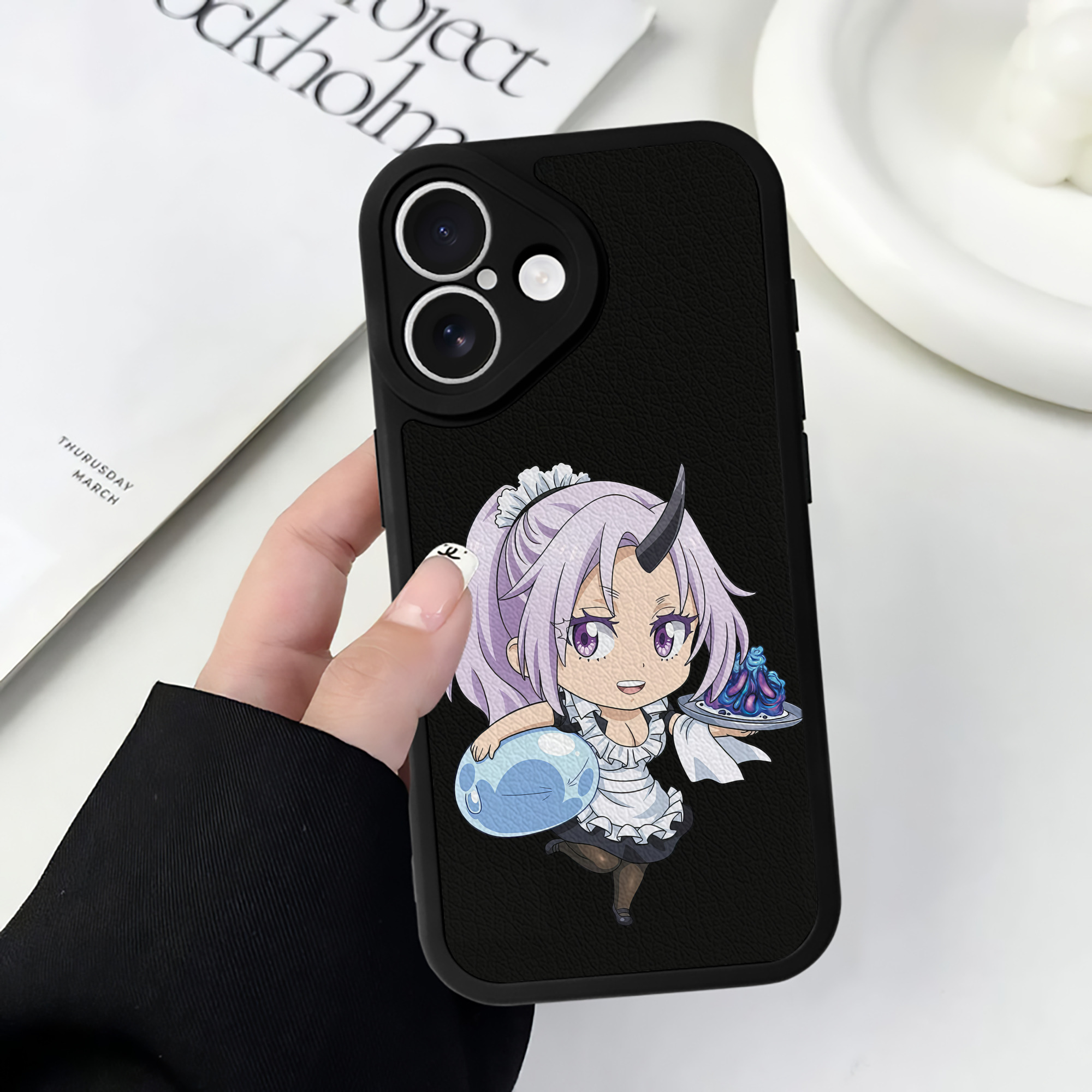 （画像用） 転スラ Regarding Reincarnated to Slime 【iPhone 16シリーズ対応】シリコンスマホケース（レザー調） 材質：シリコン